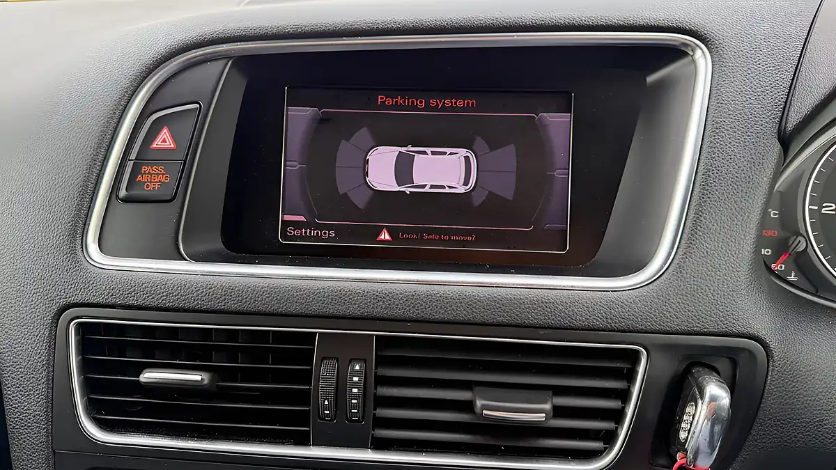 Used 2012 Audi Q5 S Line Plus White - Interior and Exterior details 11