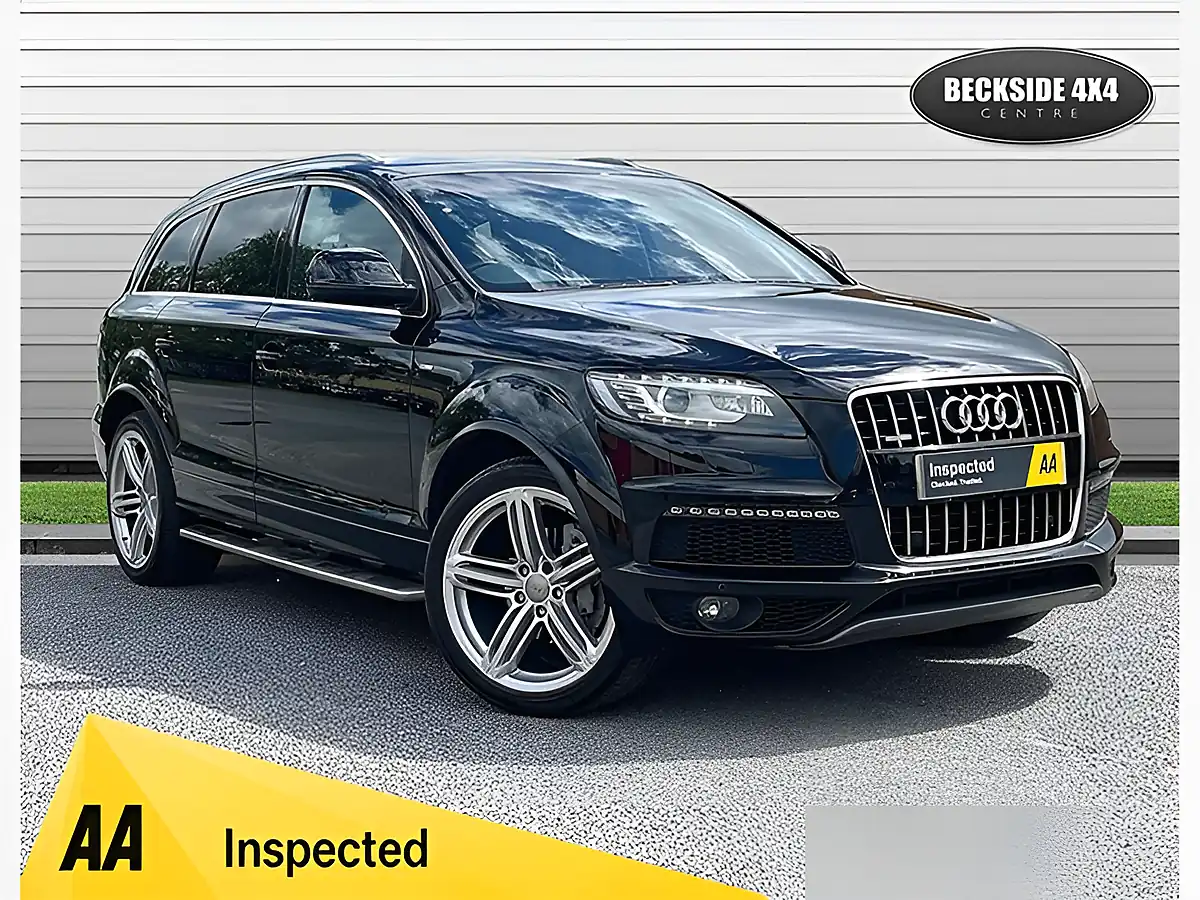 Used 2012 Audi Q7 S Line+ Black - Front View