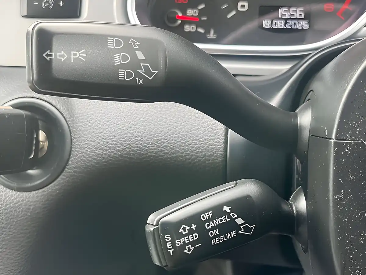 Used 2012 Audi Q7 S Line Black - Interior and Exterior details 11