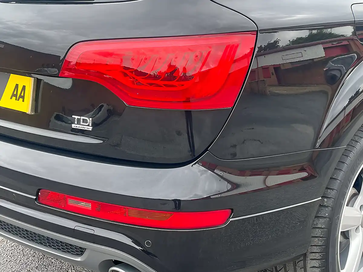Used 2012 Audi Q7 S Line Black - Interior and Exterior details 17