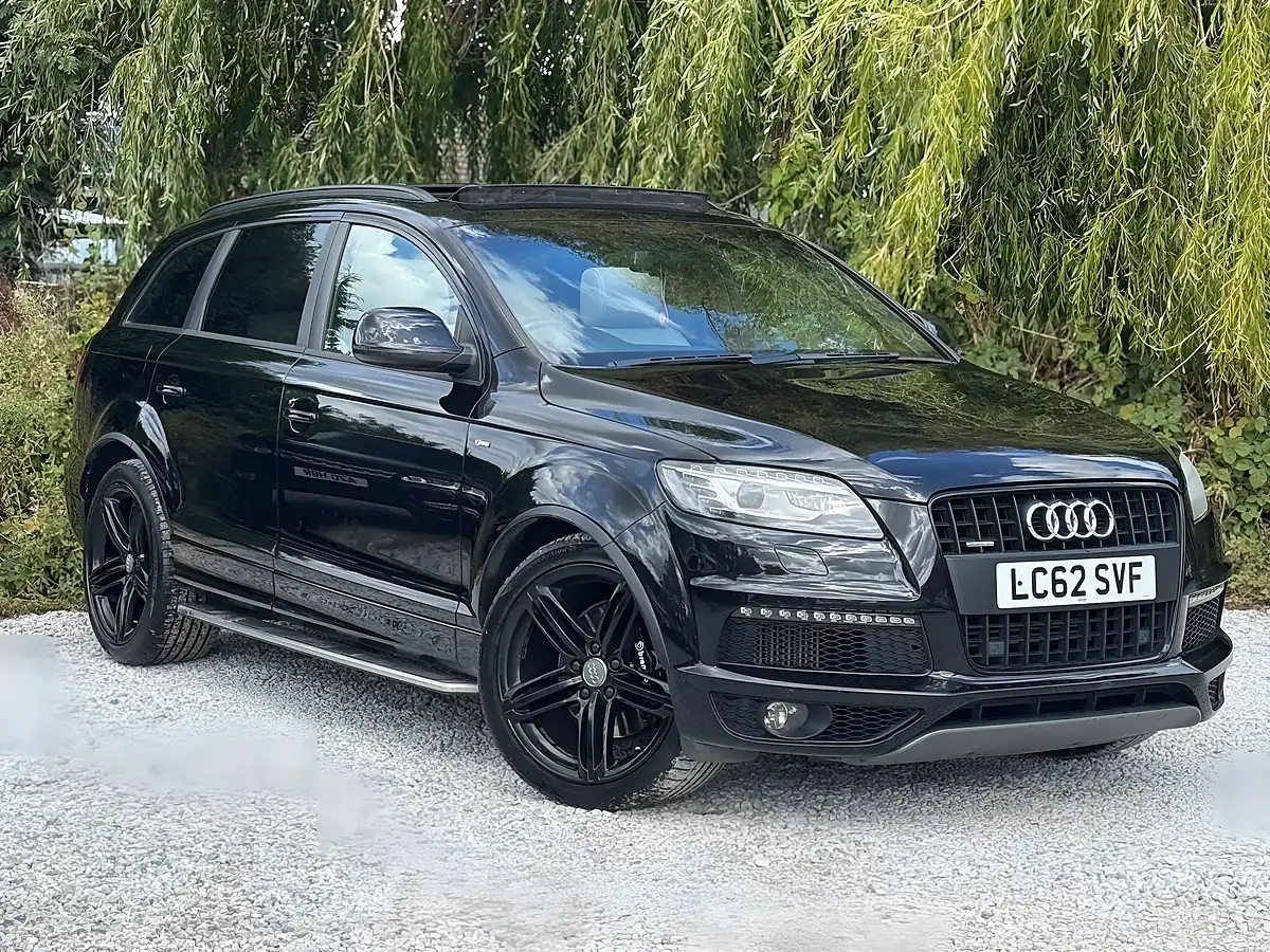 Used 2012 Audi Q7 S Line Plus Black - Front View