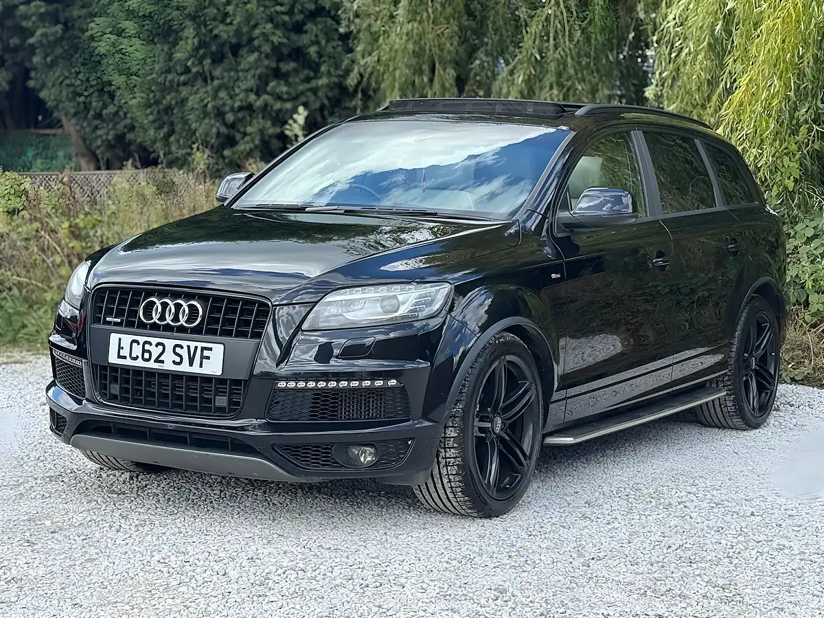 Used 2012 Audi Q7 S Line Plus Black - Interior and Exterior details 5