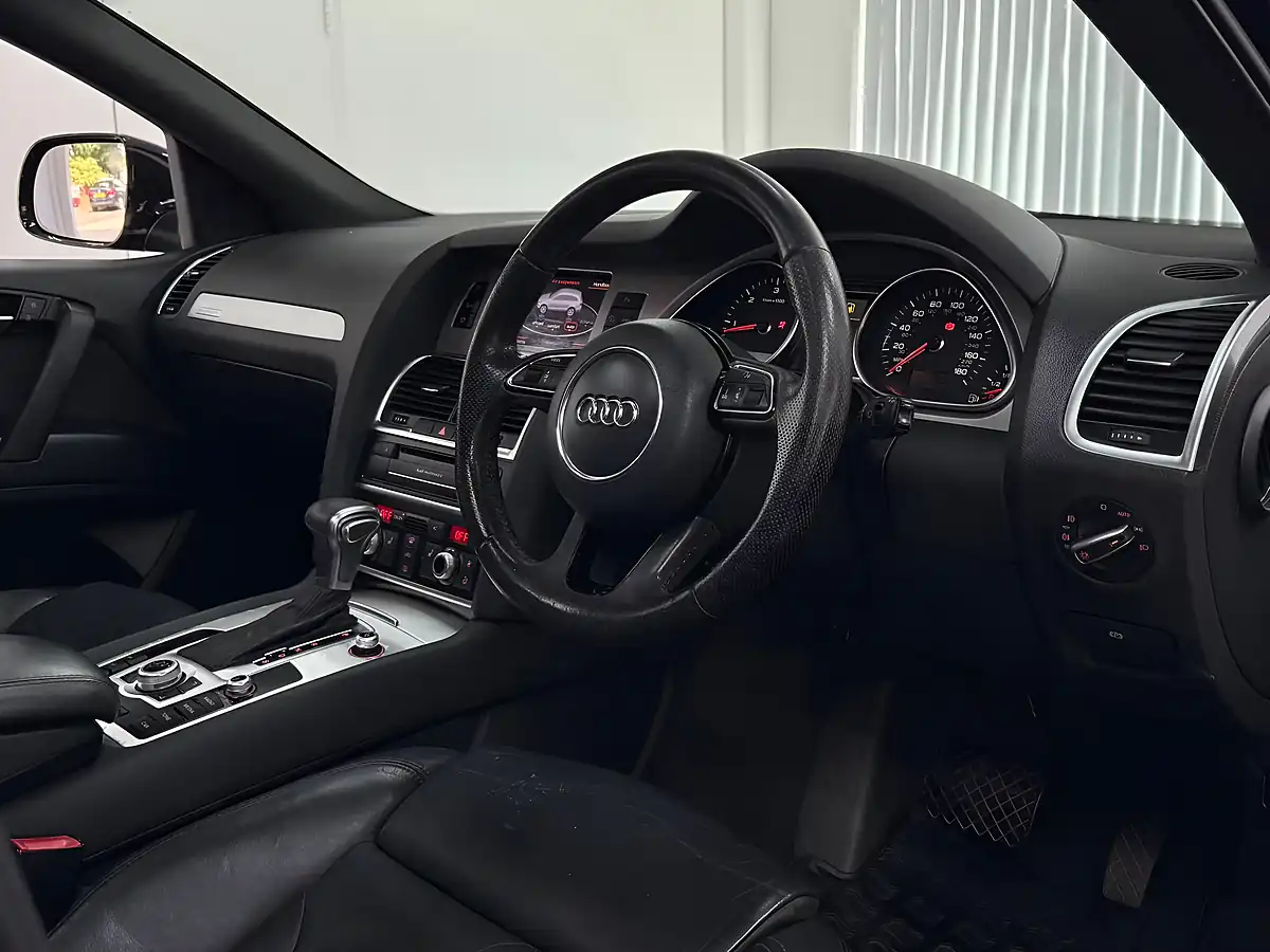 Used 2012 Audi Q7 S Line Plus Black - Interior and Exterior details 2