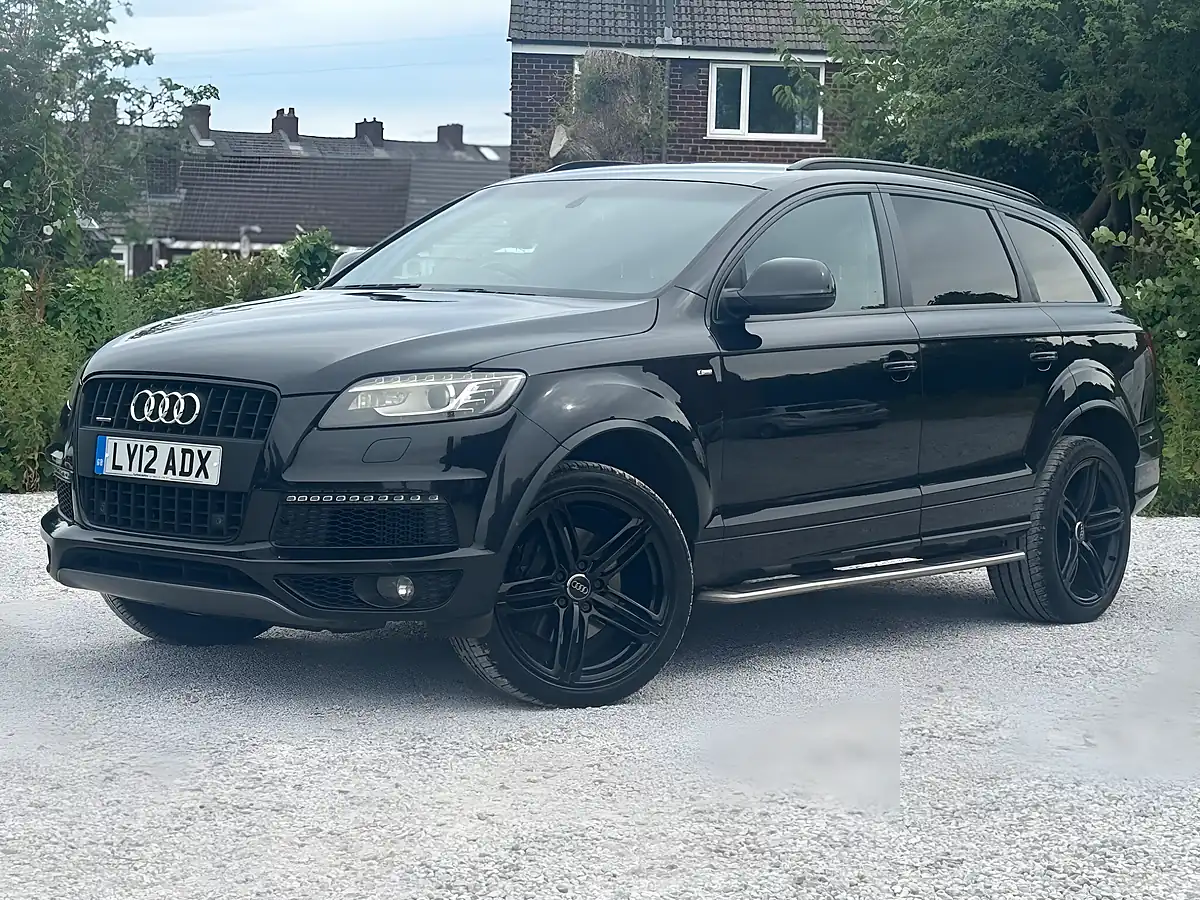 Used 2012 Audi Q7 S Line Plus Black - Interior and Exterior details 2
