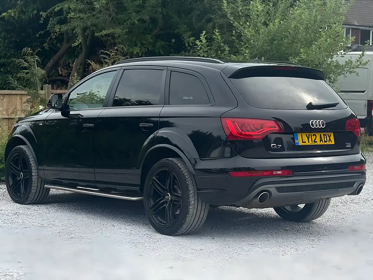 Used 2012 Audi Q7 S Line Plus Black - Interior and Exterior details 7
