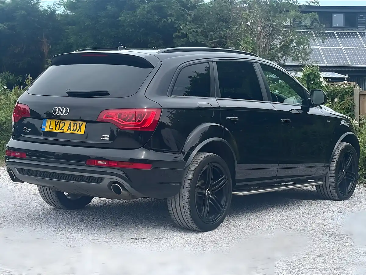 Used 2012 Audi Q7 S Line Plus Black - Interior and Exterior details 9