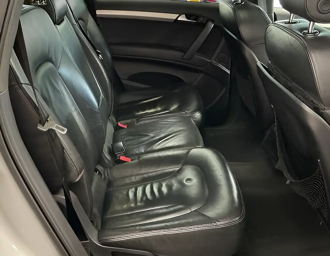 Used 2012 Audi Q7 S Line Plus White - Interior and Exterior details 10