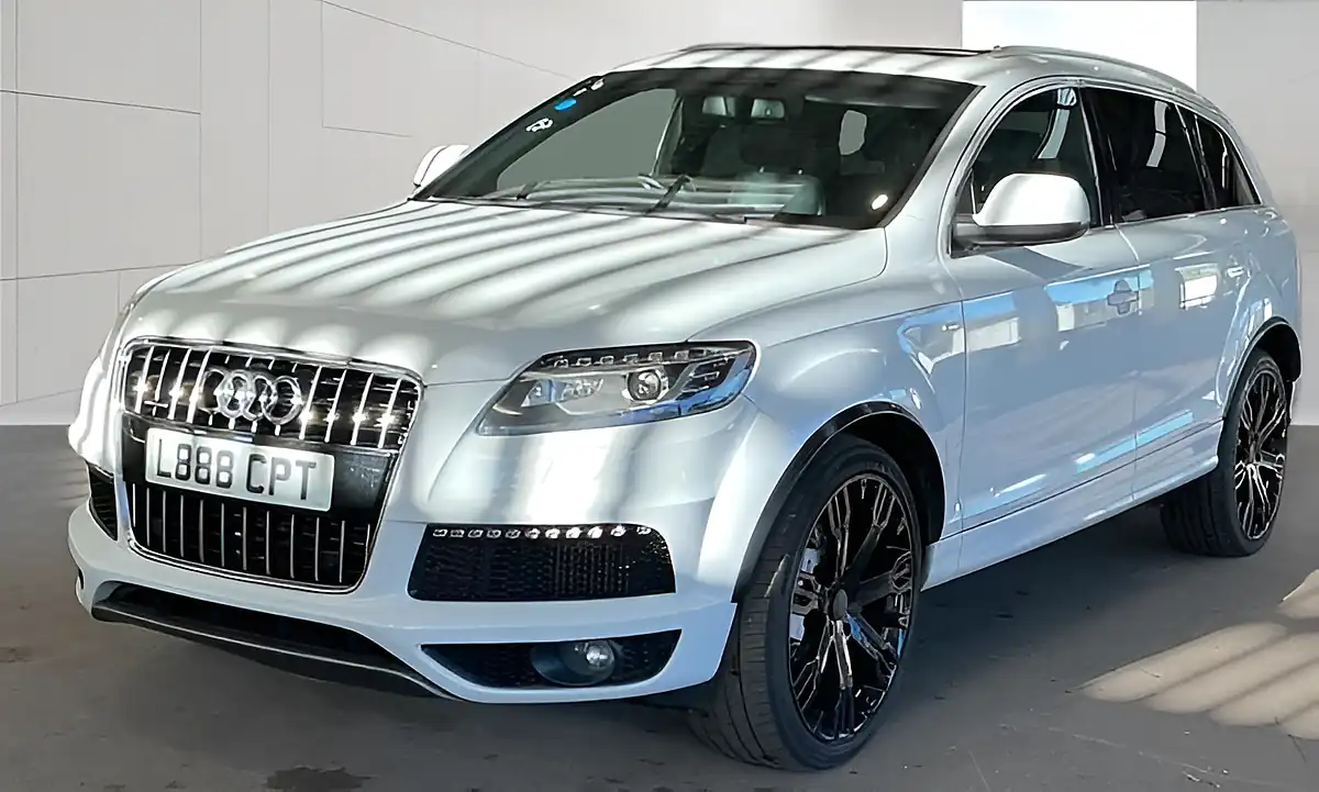Used 2012 Audi Q7 S Line Plus White - Interior and Exterior details 4