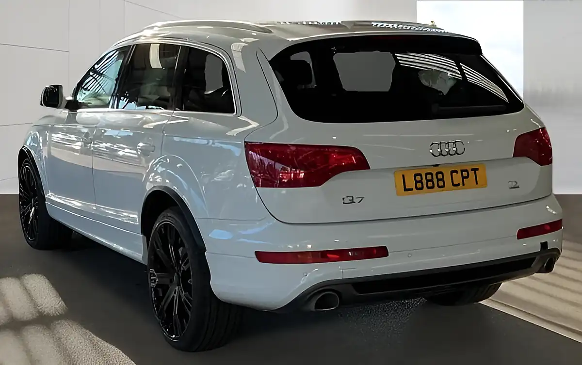 Used 2012 Audi Q7 S Line Plus White - Interior and Exterior details 6