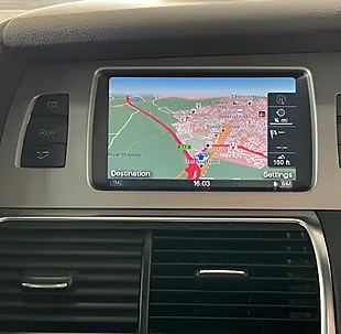 Used 2012 Audi Q7 S Line Plus White - Interior and Exterior details 8