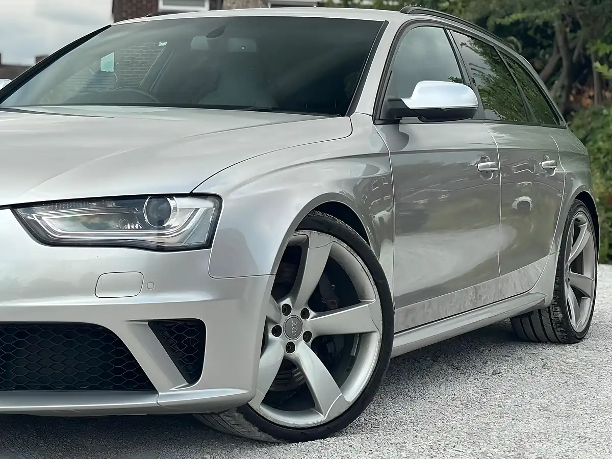 Used 2012 Audi RS 4 Avant S Tronic Silver - Interior and Exterior details 17