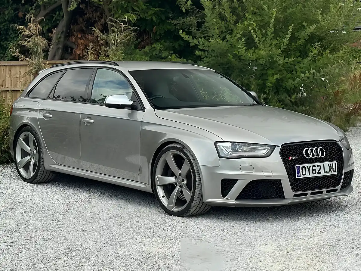 Used 2012 Audi RS 4 Avant S Tronic Silver - Interior and Exterior details 3