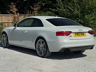 Used 2012 Audi S5 Quattro White - Interior and Exterior details 9