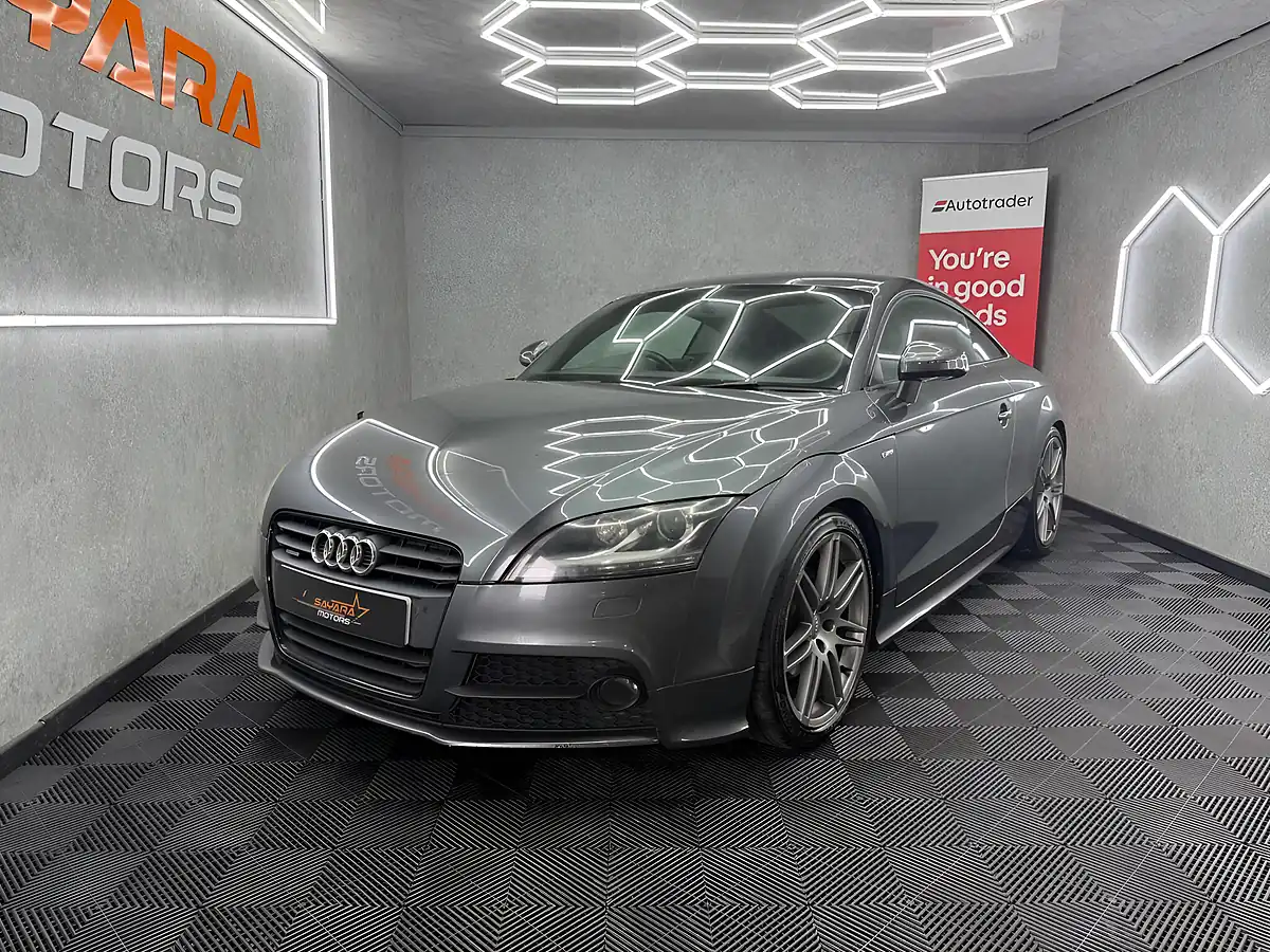 Used 2012 Audi Tt Black Edition Grey - Interior and Exterior details 8