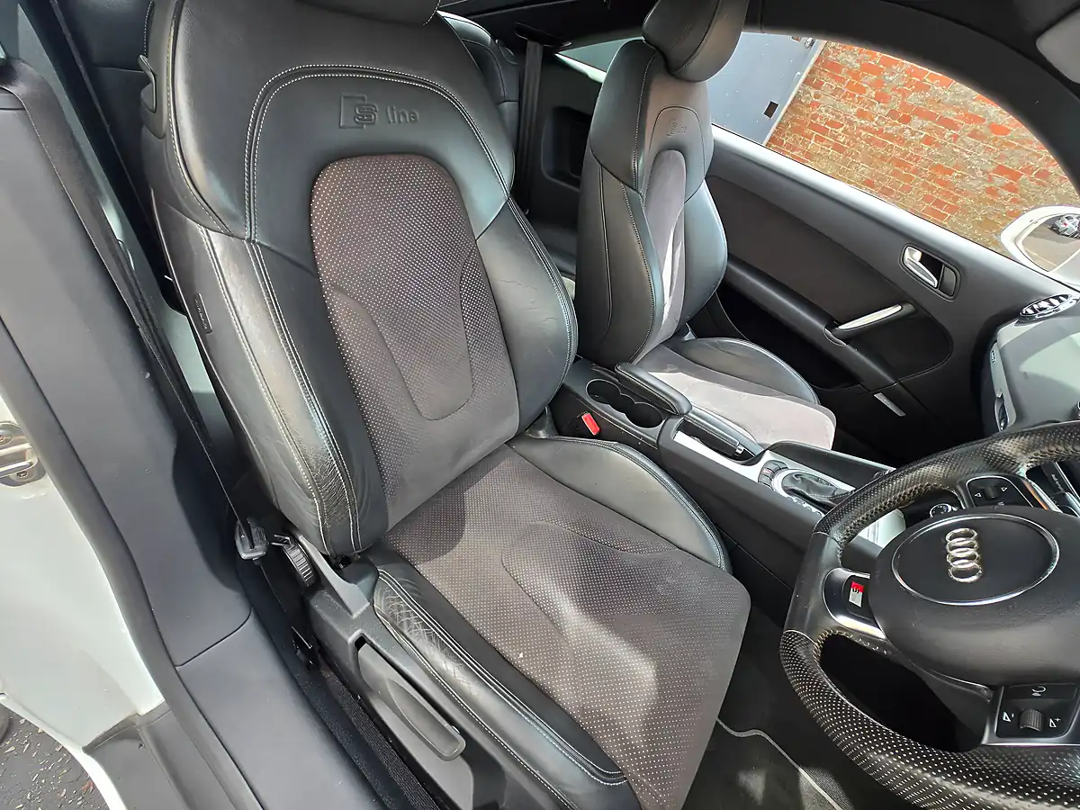 Used 2012 Audi Tt Black Edition White - Interior and Exterior details 12