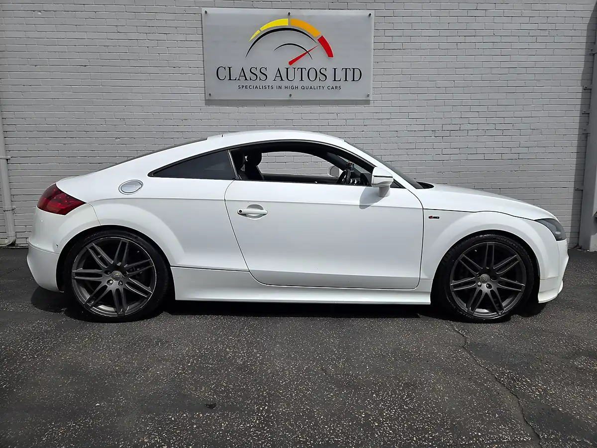 Used 2012 Audi Tt Black Edition White - Interior and Exterior details 8
