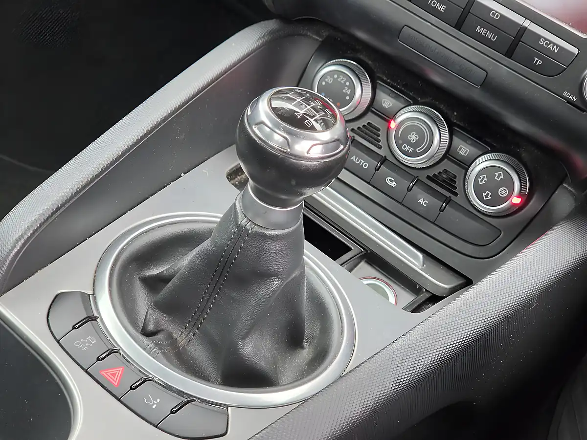 Used 2012 Audi Tt Sport Black - Interior and Exterior details 12
