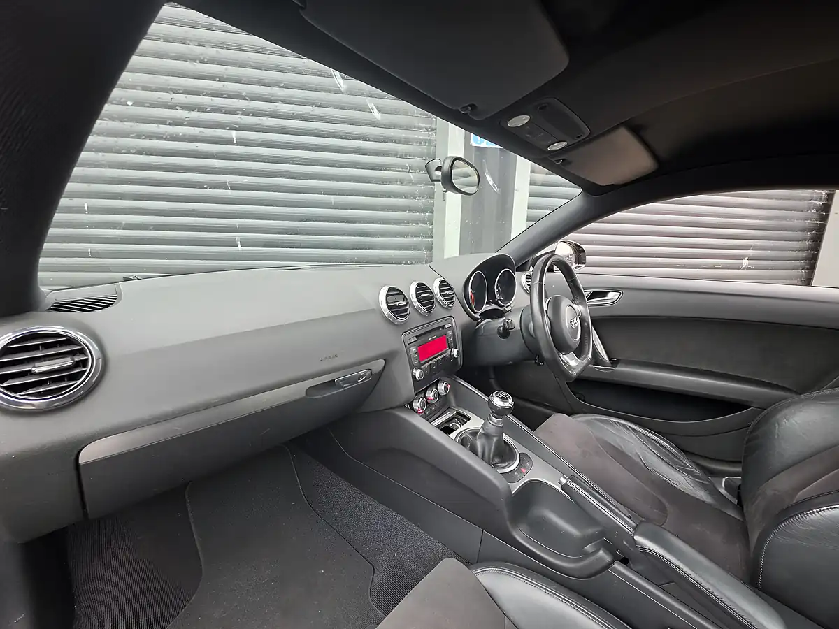 Used 2012 Audi Tt Sport Black - Interior and Exterior details 9