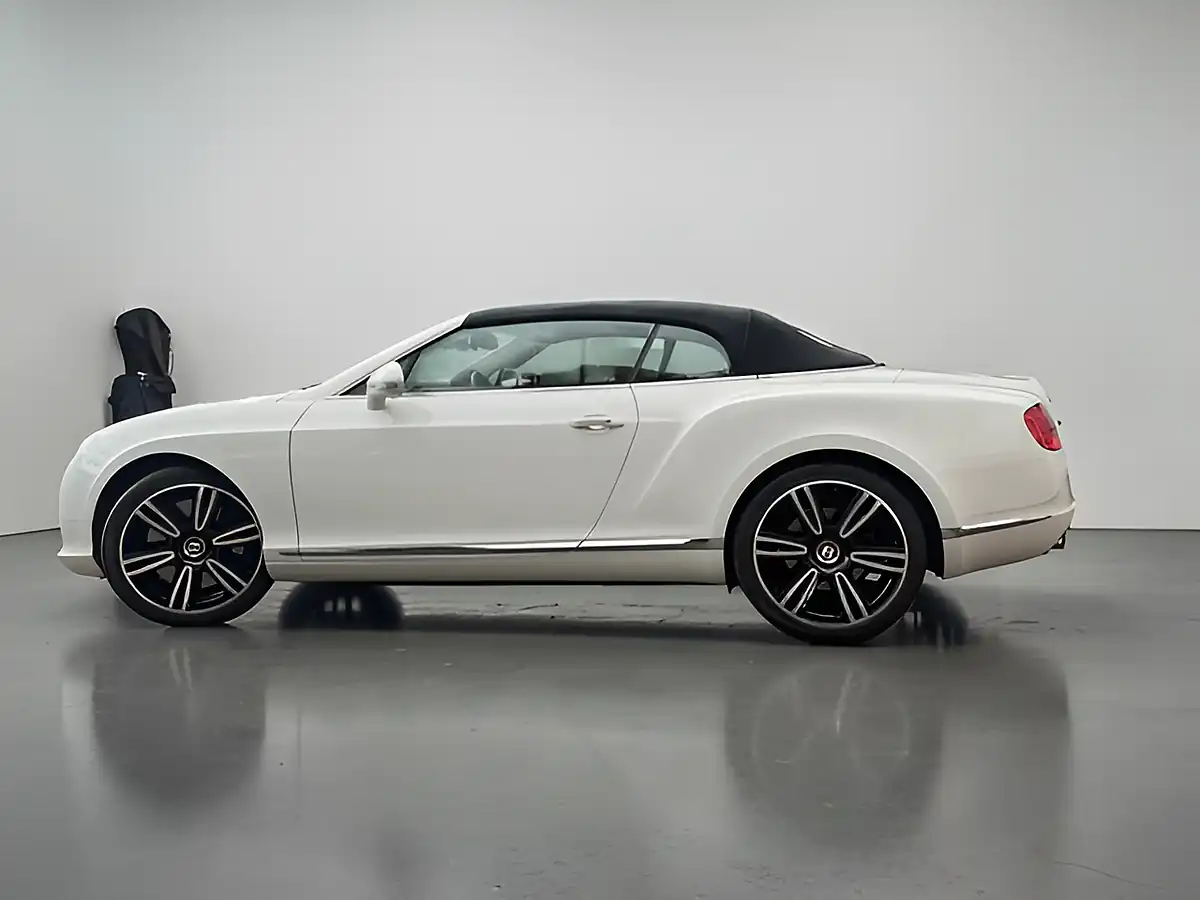 Used 2012 Bentley Continental Gtc White - Interior and Exterior details 3