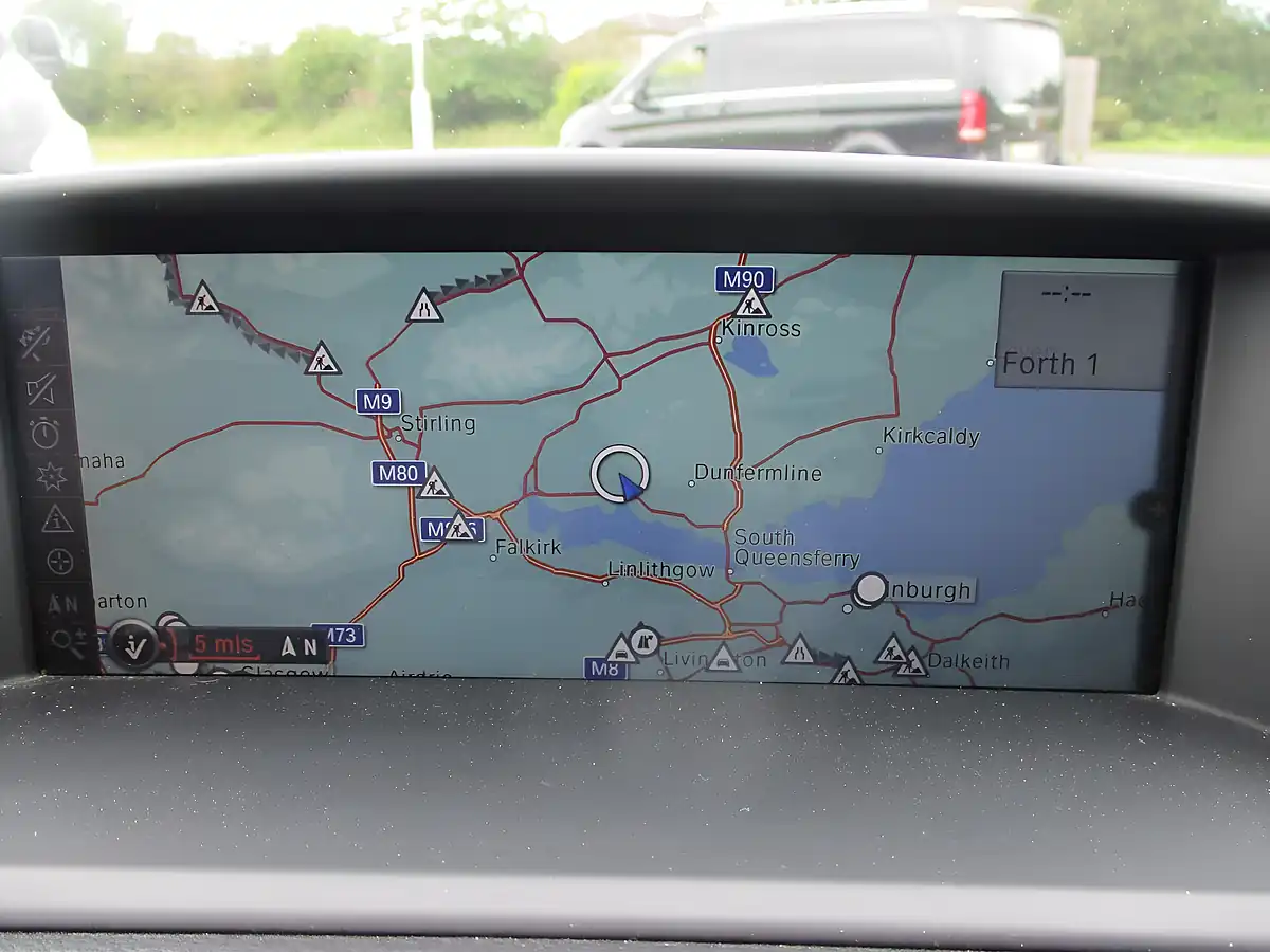 Used 2012 BMW 1 Series Coupe White - Interior and Exterior details 14
