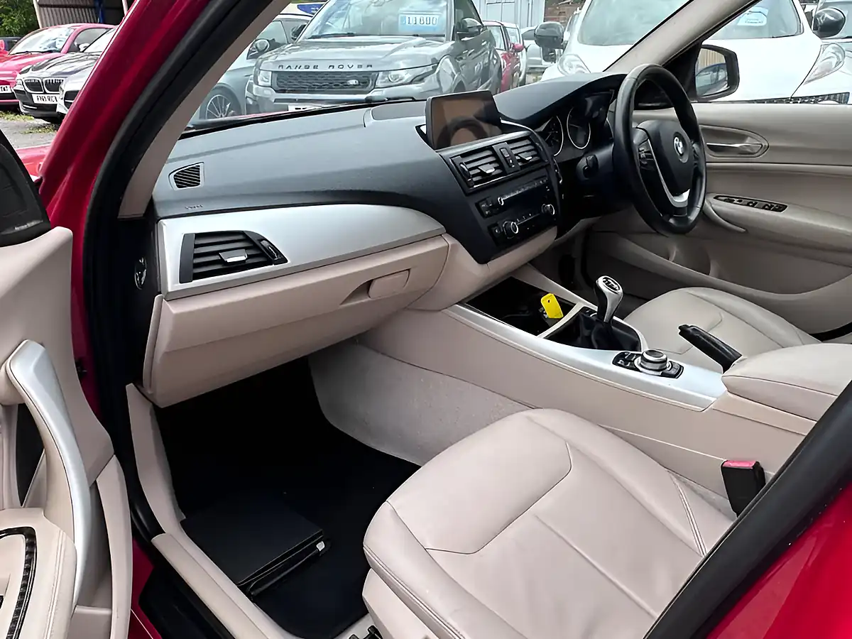 Used 2012 BMW 1 Series Efficientdynamics Crimson Red - Interior and Exterior details 10