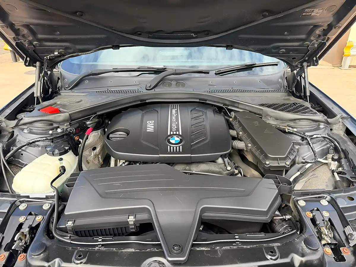 Used 2012 BMW 1 Series M Sport Blue - Interior and Exterior details 20