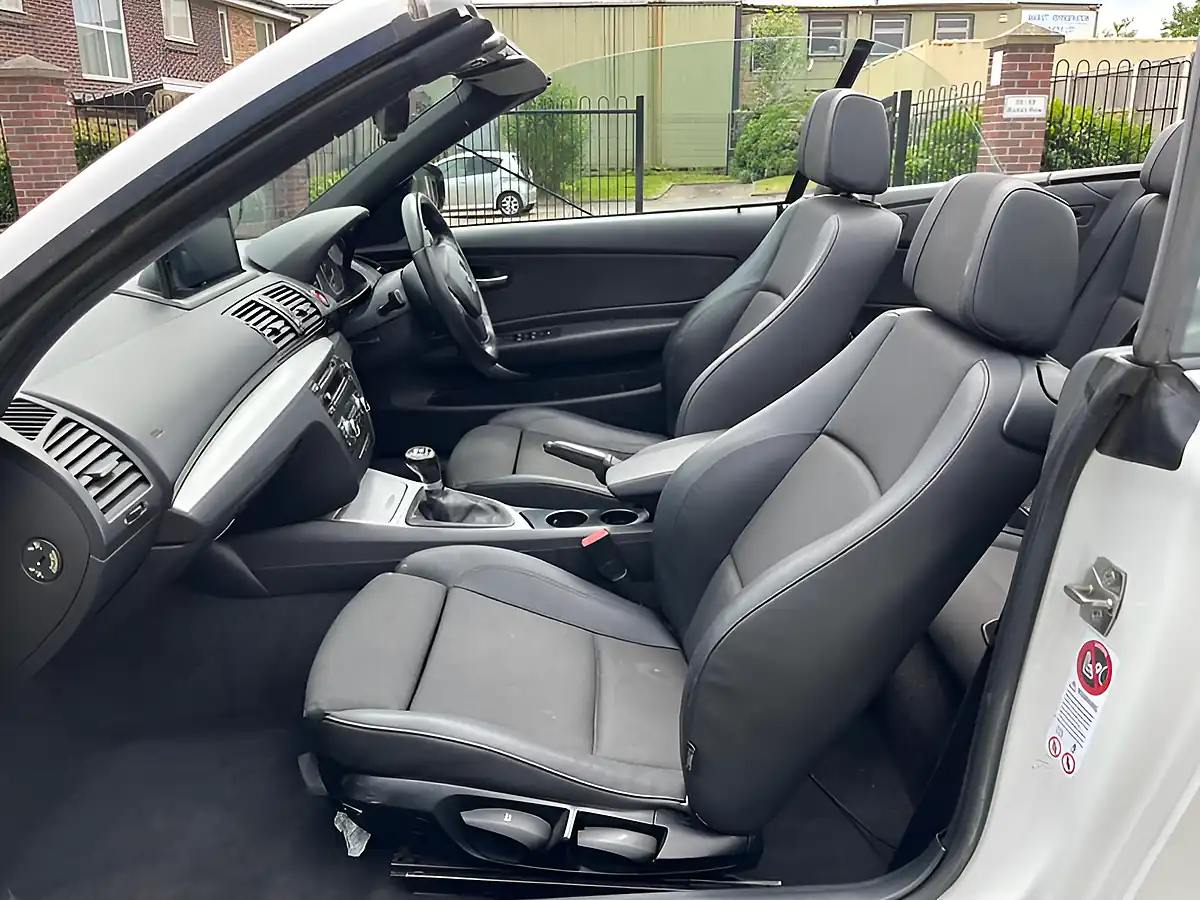 Used 2012 BMW 1 Series M Sport White - Interior and Exterior details 13