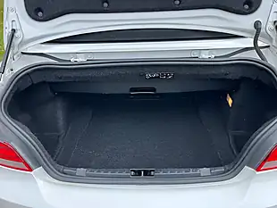 Used 2012 BMW 1 Series M Sport White - Interior and Exterior details 17