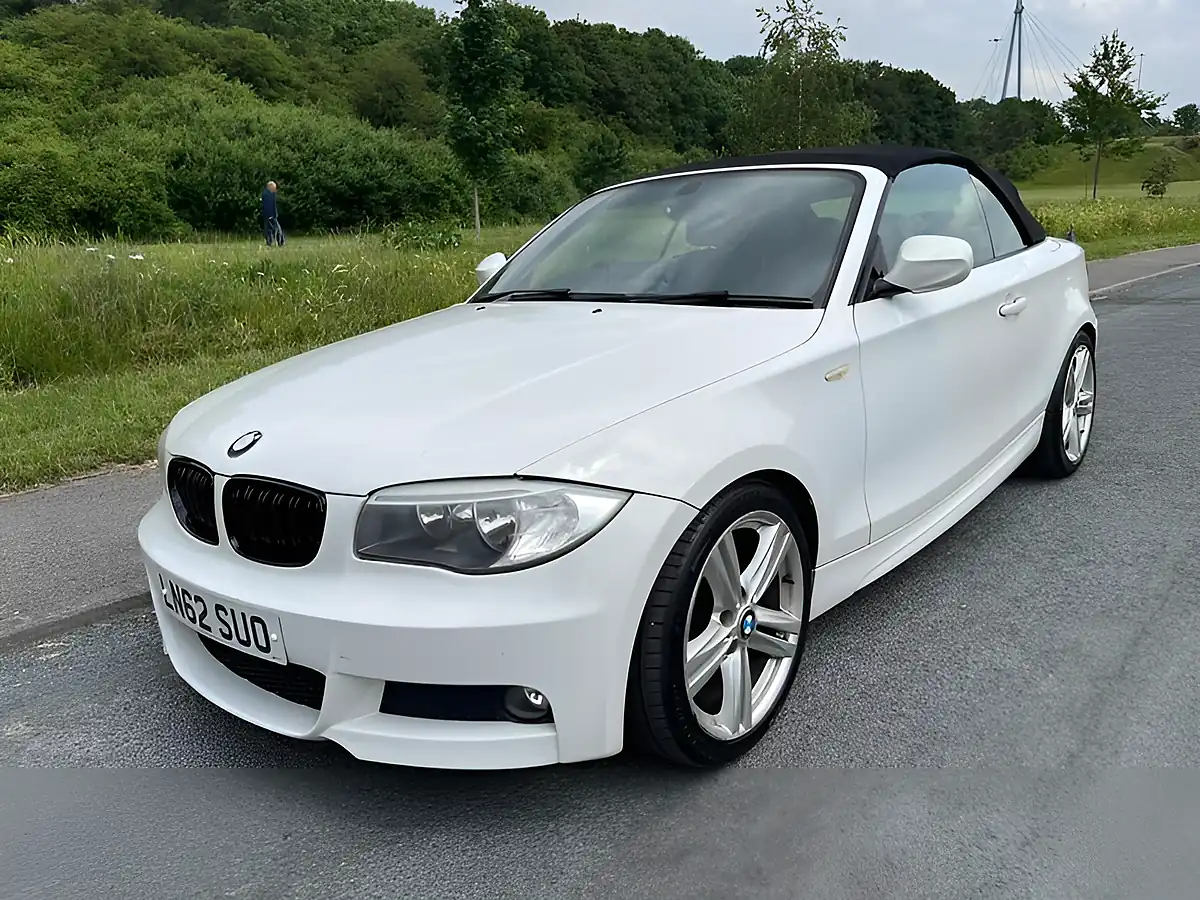 Used 2012 BMW 1 Series M Sport White - Interior and Exterior details 5