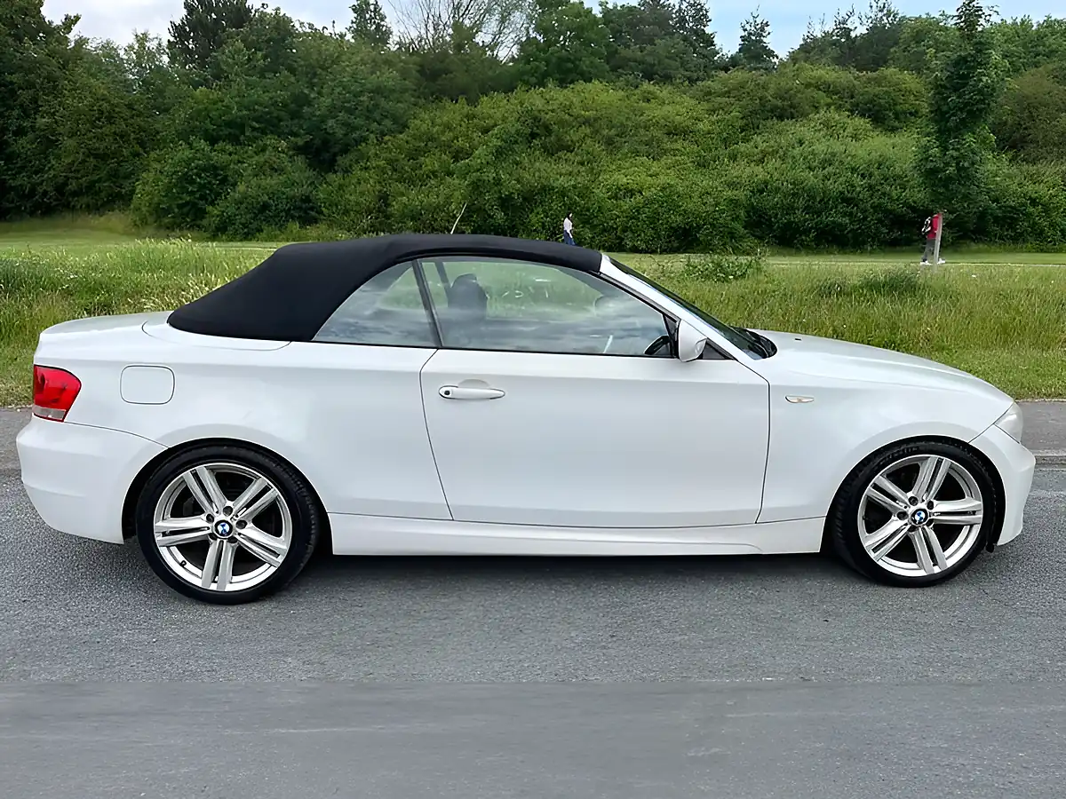 Used 2012 BMW 1 Series M Sport White - Interior and Exterior details 7
