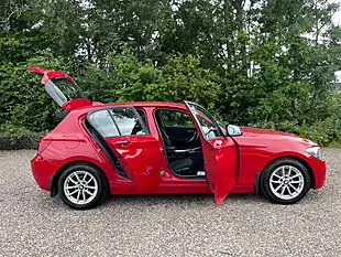 Used 2012 BMW 1 Series Se Red - Interior and Exterior details 7