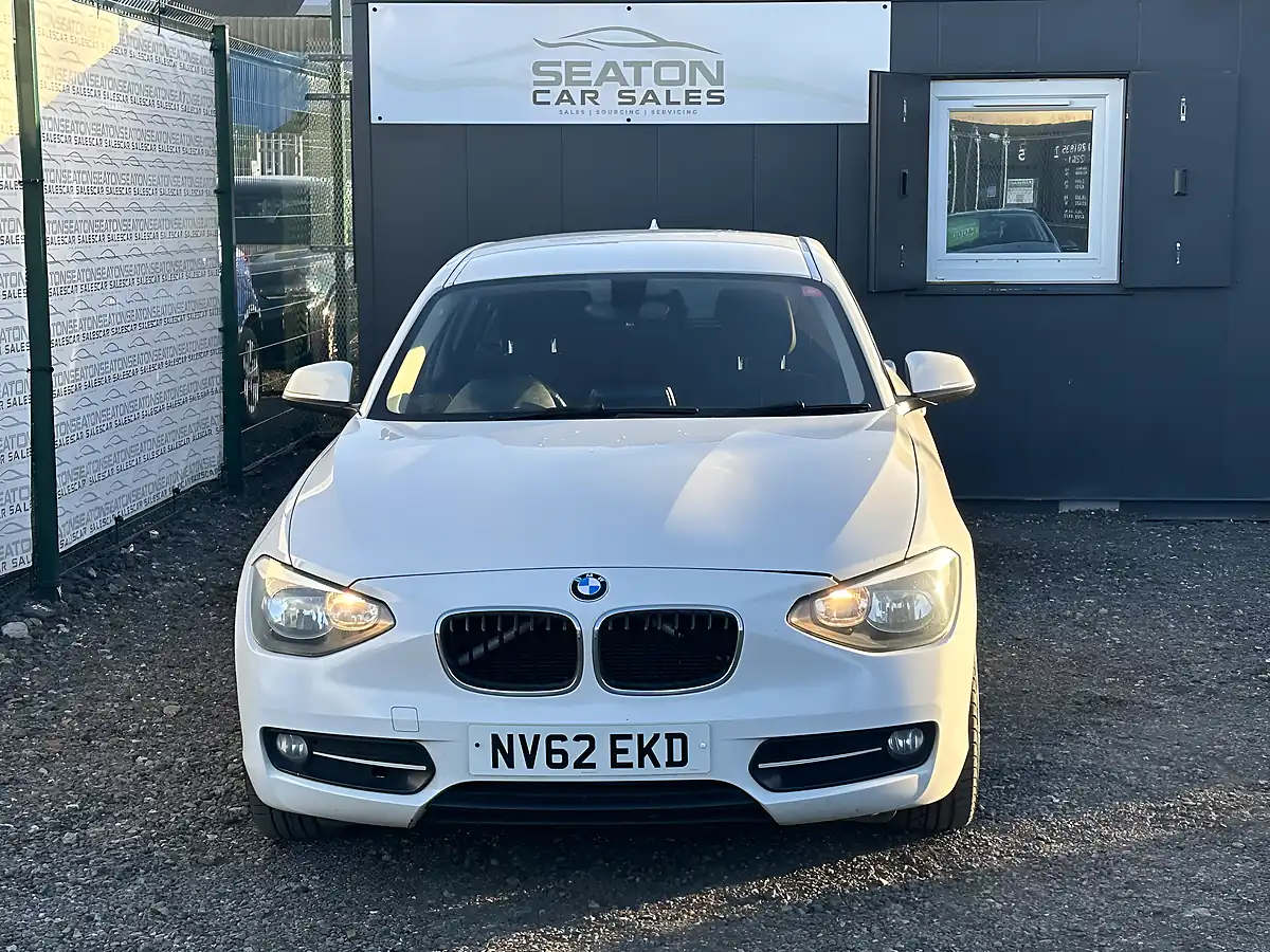 Used 2012 BMW 1 Series Sport Alpine White - Interior and Exterior details 2