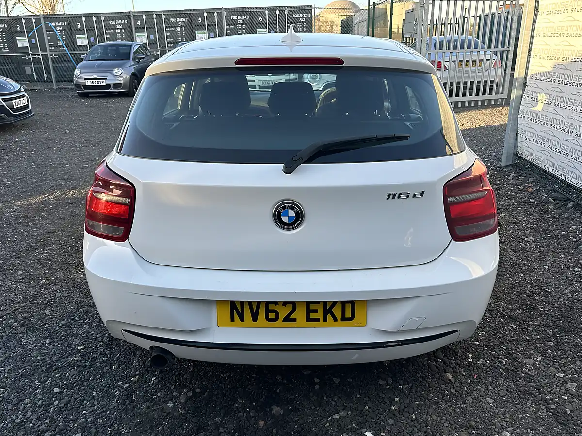 Used 2012 BMW 1 Series Sport Alpine White - Interior and Exterior details 3