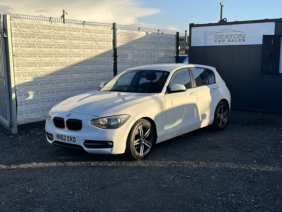 Used 2012 BMW 1 Series Sport Alpine White - Interior and Exterior details 6