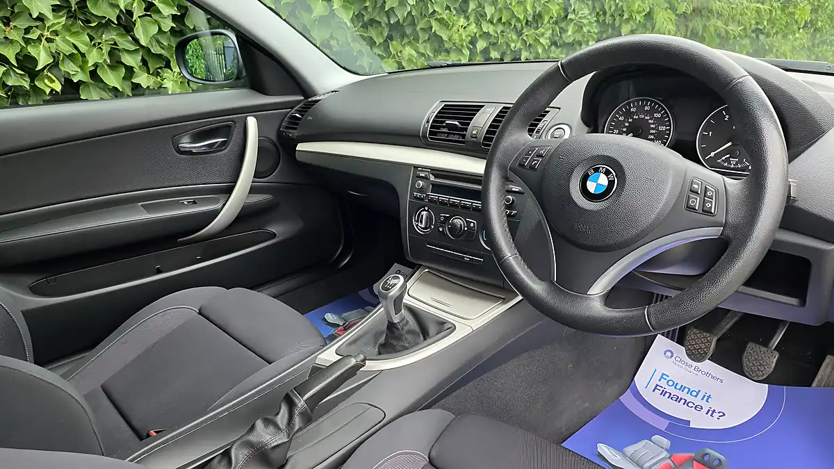 Used 2012 BMW 1 Series Sport Black - Interior and Exterior details 11