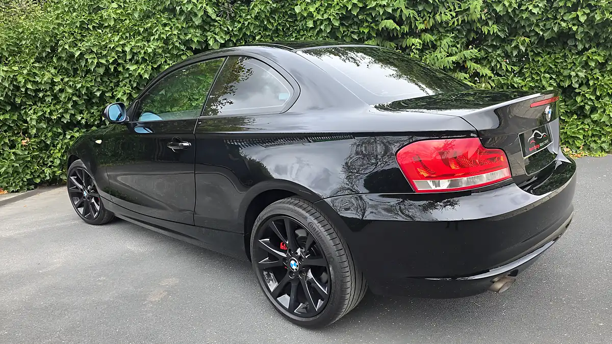 Used 2012 BMW 1 Series Sport Black - Interior and Exterior details 3