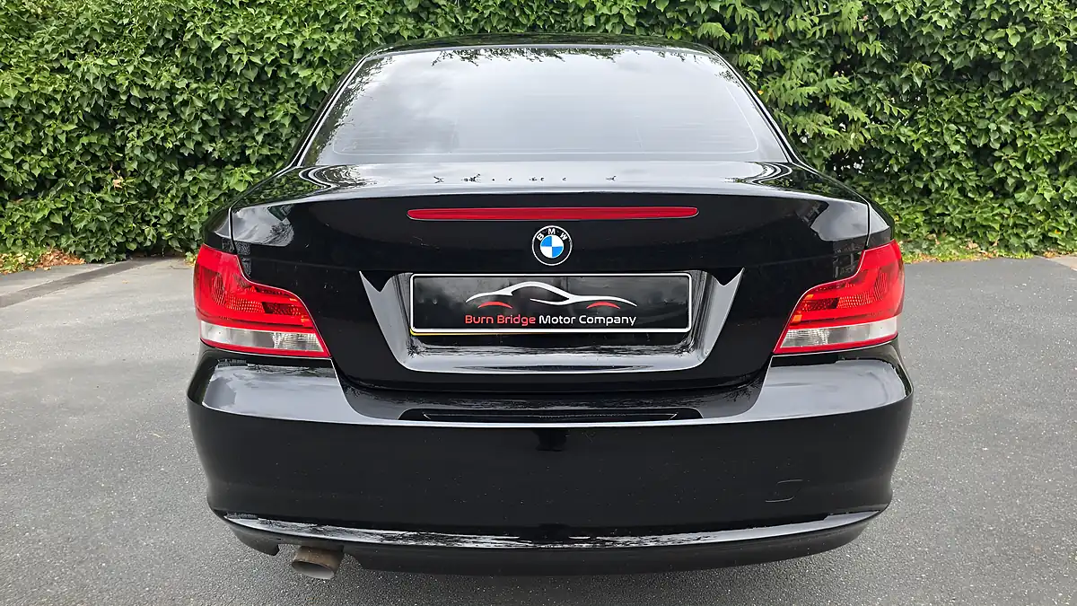 Used 2012 BMW 1 Series Sport Black - Interior and Exterior details 4