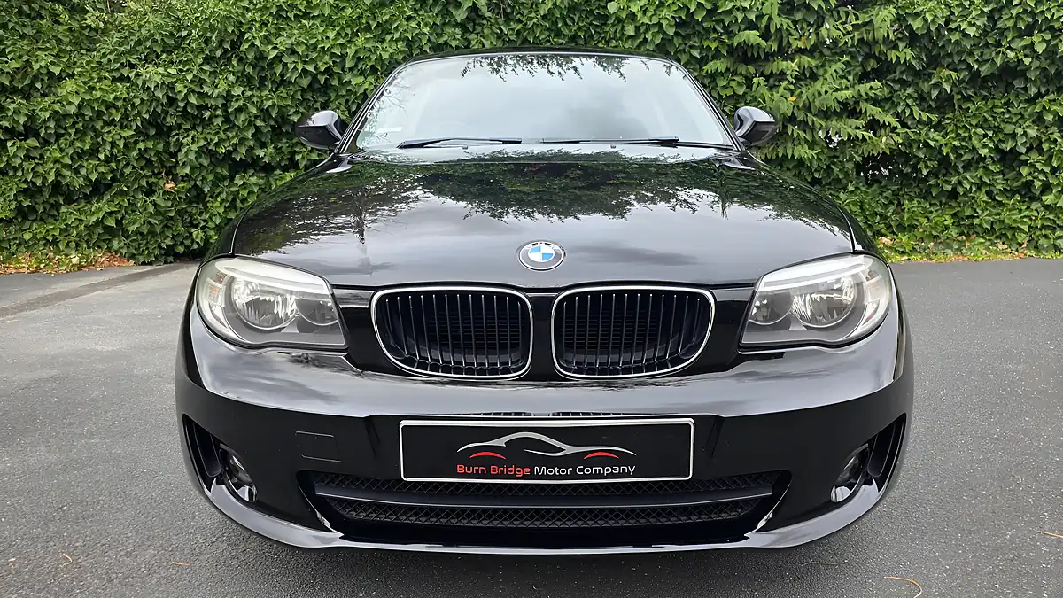 Used 2012 BMW 1 Series Sport Black - Interior and Exterior details 8