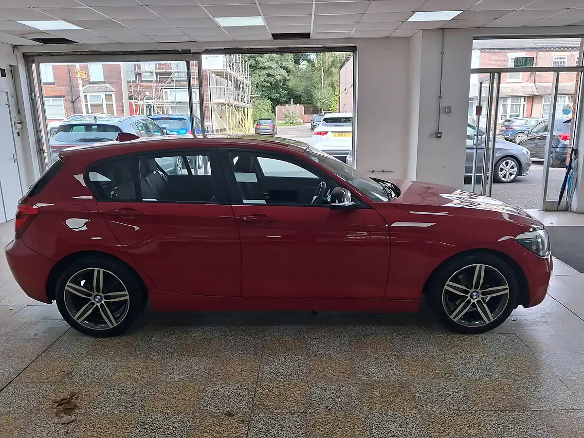 Used 2012 BMW 1 Series Sport Crimson Red - Interior and Exterior details 16