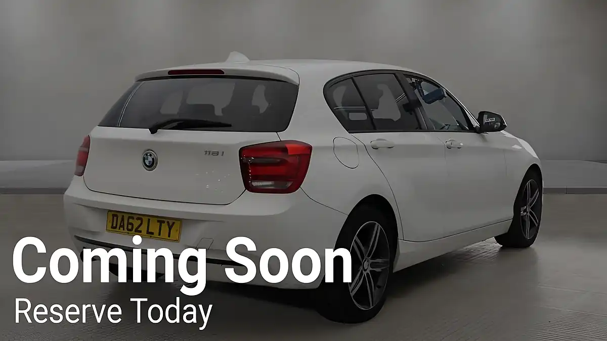 Used 2012 BMW 1 Series Sport White - Interior and Exterior details 12