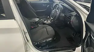 Used 2012 BMW 1 Series Sport White - Interior and Exterior details 5