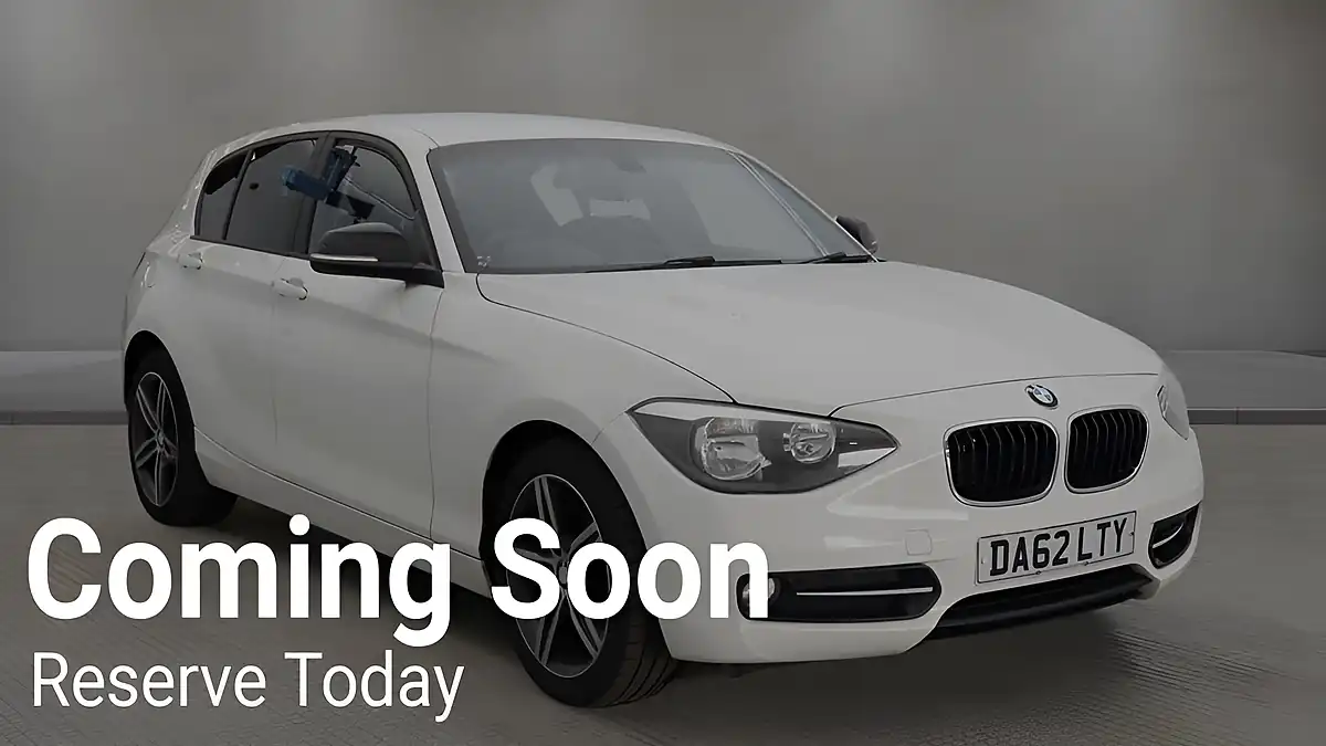 Used 2012 BMW 1 Series Sport White - Interior and Exterior details 9