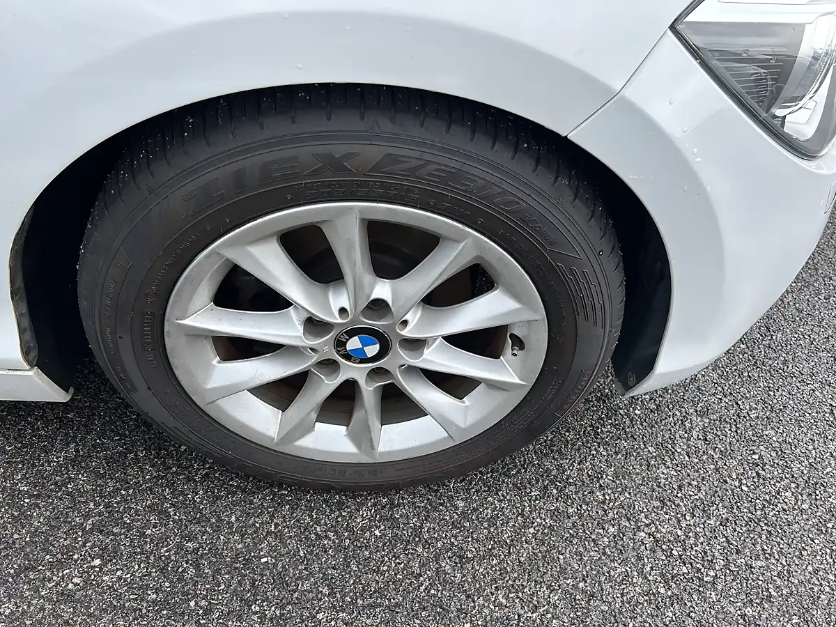 Used 2012 BMW 1 Series White - Interior and Exterior details 19