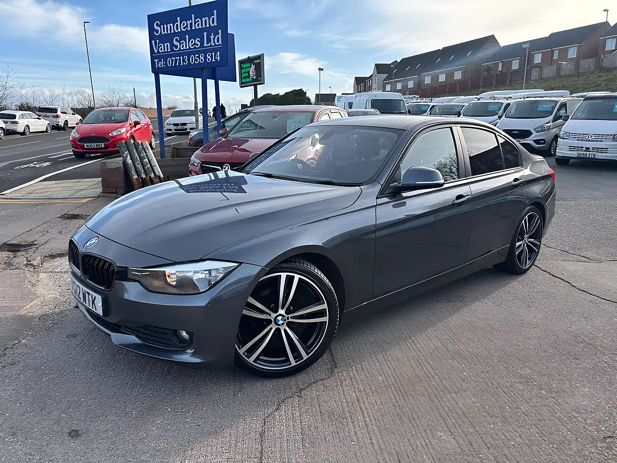 Used 2012 BMW 3 Series Efficientdynamics Grey - Front View