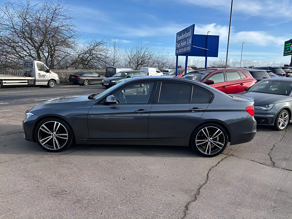 Used 2012 BMW 3 Series Efficientdynamics Grey - Interior and Exterior details 10