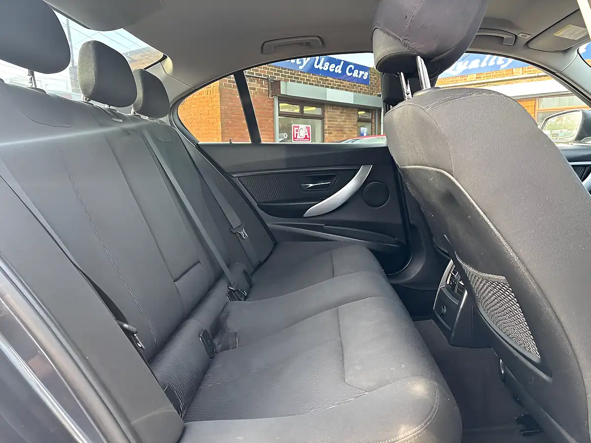Used 2012 BMW 3 Series Efficientdynamics Grey - Interior and Exterior details 11