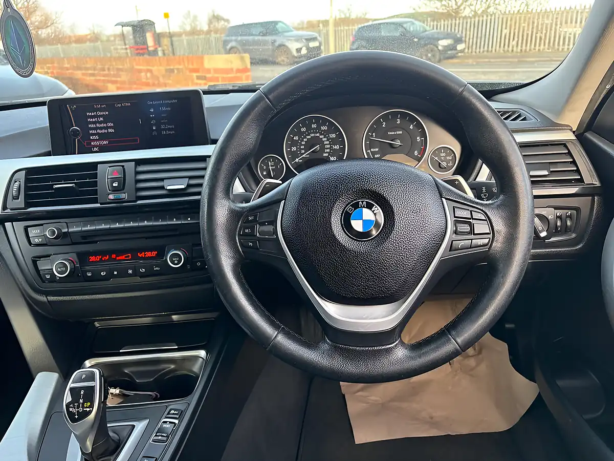 Used 2012 BMW 3 Series Efficientdynamics Grey - Interior and Exterior details 13