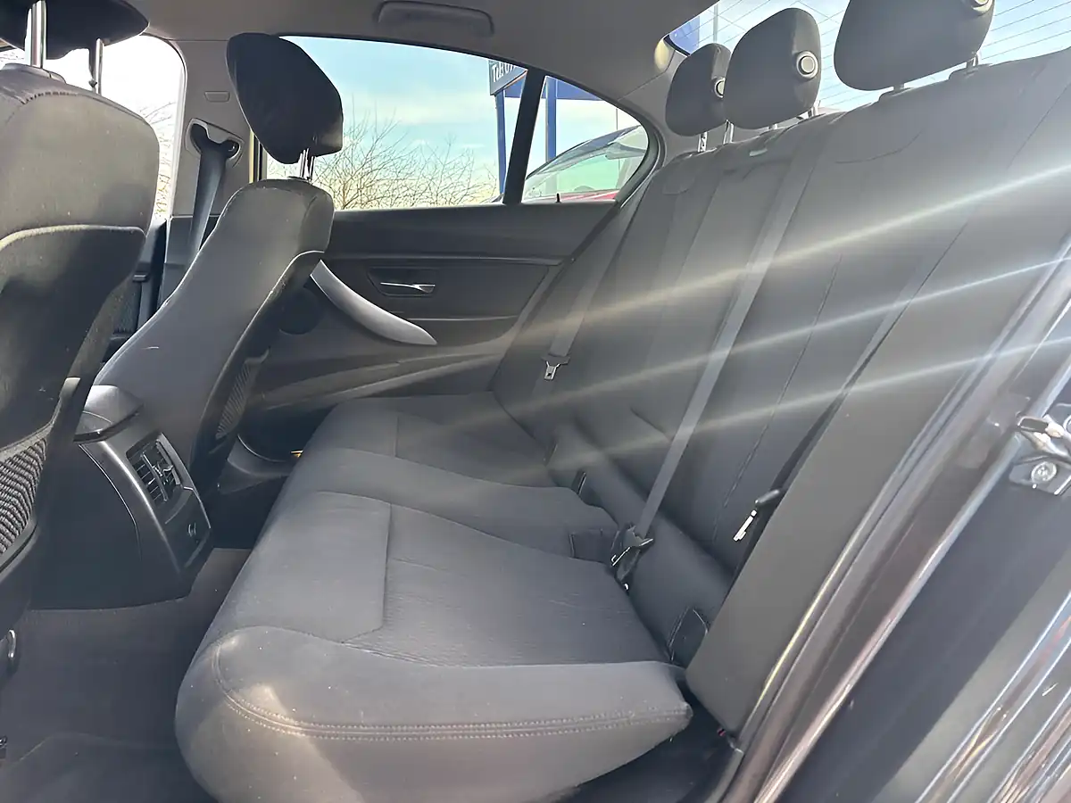 Used 2012 BMW 3 Series Efficientdynamics Grey - Interior and Exterior details 15