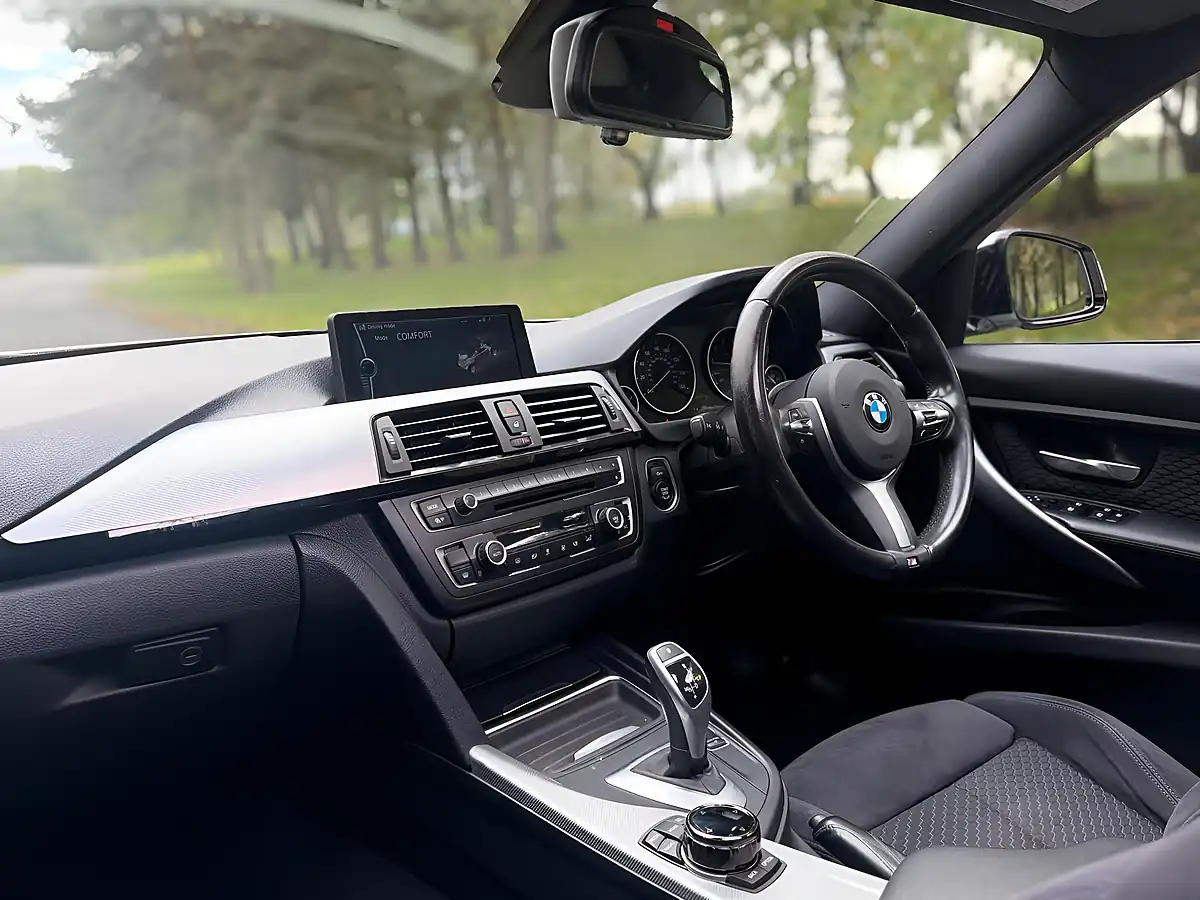 Used 2012 BMW 3 Series M Sport Alpine White - Interior and Exterior details 3