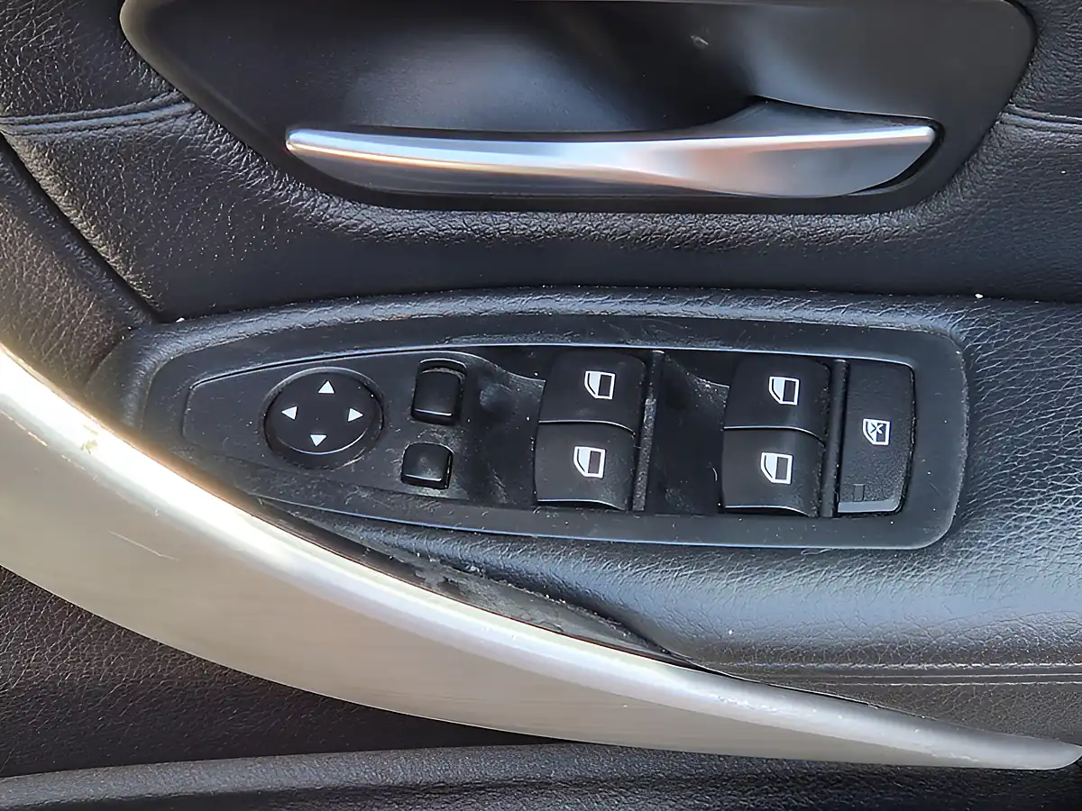 Used 2012 BMW 3 Series M Sport Black - Interior and Exterior details 15